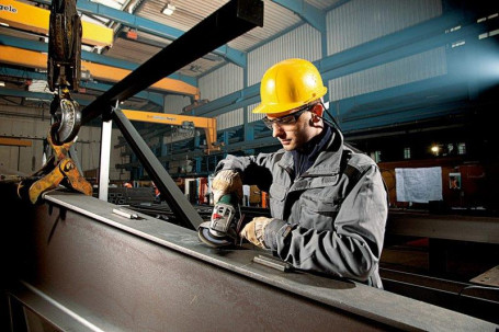 Угловая шлифовальная машина Metabo WEV 10-125 Quick 600388500