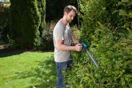 Электроножницы садовые GARDENA EasyCut 450/50 09831