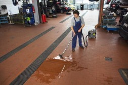 Пылесос влажной и сухой уборки Karcher NT 20/1 Ap  1.378-500.0