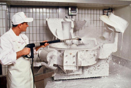 Мойка высокого давления Karcher HD10/15-4 Cage Food 1.353-908.0