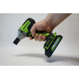 Гайковерт ударный аккумуляторный Greenworks Арт. 3802907, 24V, бесщеточный, без АКБ и ЗУ