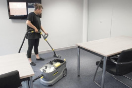 Моющий пылесос Karcher PUZZI 10/1 1.100-130.0