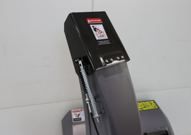 Снегоуборщик бензиновый VILLARTEC WB 1387ET