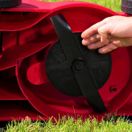 Газонокосилка бензиновая несамоходная MTD 46 PB