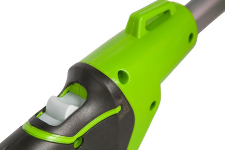 G-MAX 40V Аккумуляторный Высоторез-сучкорез 20 см G40PS20