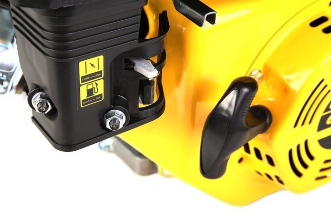 Двигатель бензиновый Champion G180HK