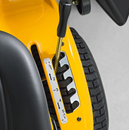 Трактор Cub Cadet LT2 NR92