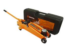 Домкрат гидравлический подкатной Вихрь ДМК-2К (2 т, 135-385 мм, в кейсе)