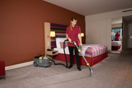 Моющий пылесос Karcher PUZZI 10/2 Adv  1.193-120.0