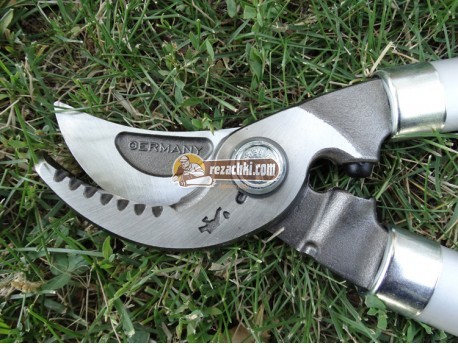 Садовые ножницы Stihl Bypass лёгкие