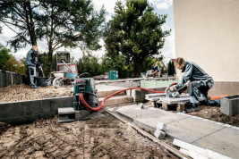 Угловая шлифовальная машина Metabo WE 26-230 MVT Quick 606475000