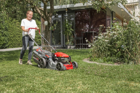 Газонокосилка бензиновая AL-KO Comfort 46.0 SPI-A