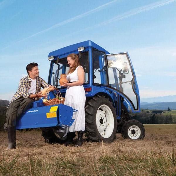 Сельскохозяйственный трактор MasterYard М244 4WD 24 л.с., с кабиной