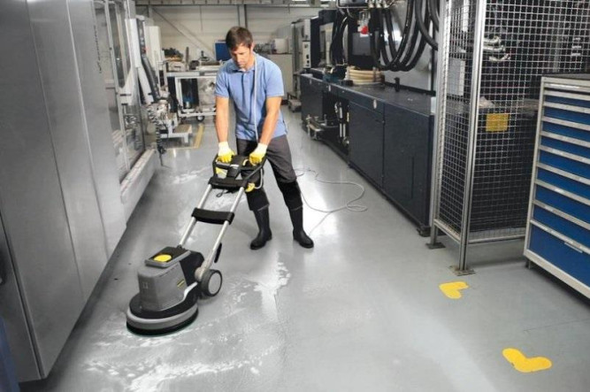 Профессиональное средство RM 752 FloorPro Extra щелочное интенсивное для общей чистки,  10л Karcher 6.295-813.0