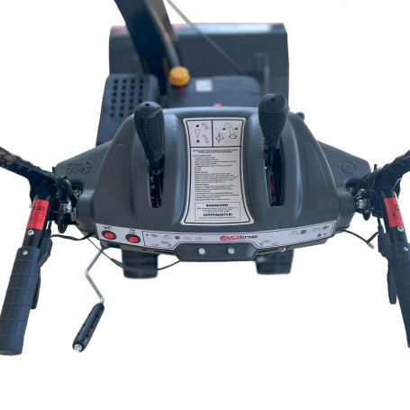 Бензиновый снегоуборщик EVOline SBG 700 TLE