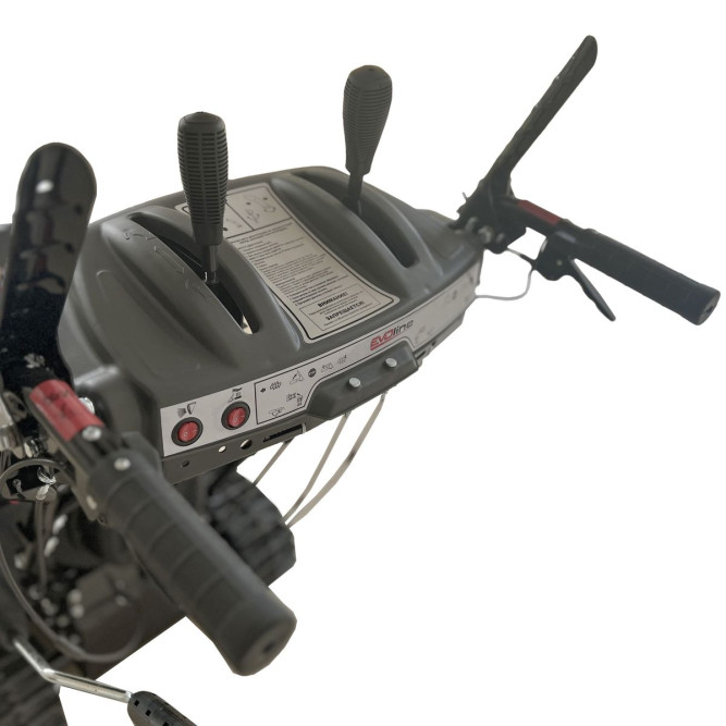 Бензиновый снегоуборщик EVOline SBG 700 TLE