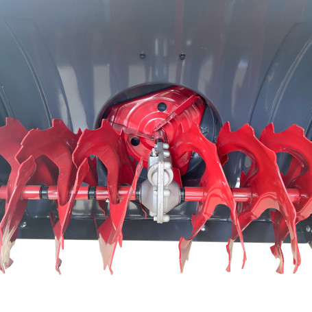 Бензиновый снегоуборщик EVOline SBG 700 TLE