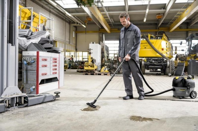 Пылесос влажной и сухой уборки Karcher NT 25/1 Ap 1.184-503.0
