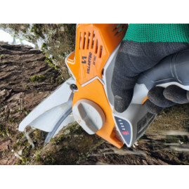 Пила цепная аккумуляторная VILLARTEC SA1462S SET AC1415 (1шт), AM1415 (1шт), без кейса