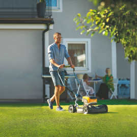 Аккумуляторная газонокосилка Stiga Multiclip Pro 50 SX DAE