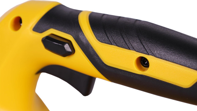 Аккумуляторная пила Champion CSB1811