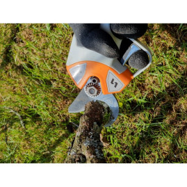 Секатор аккумуляторный VILLARTEC PA1462S SET AC1415 (1шт), AM1415 (1шт), без кейса