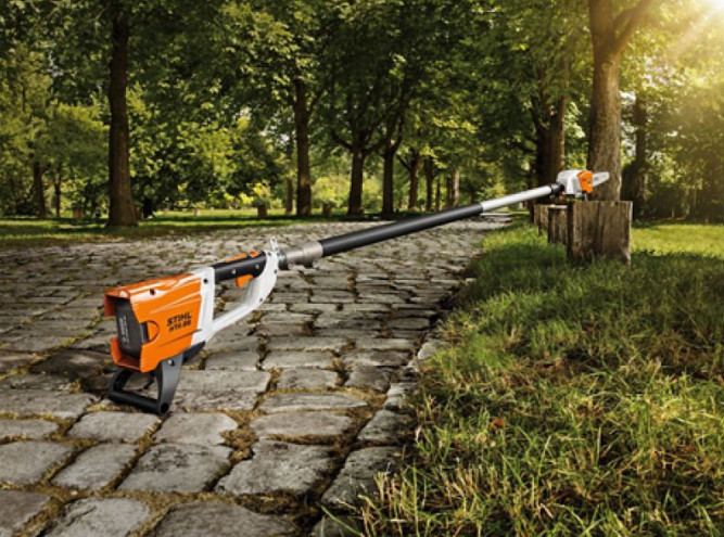 Аккумуляторный высоторез STIHL HTA 85 без аккумулятора