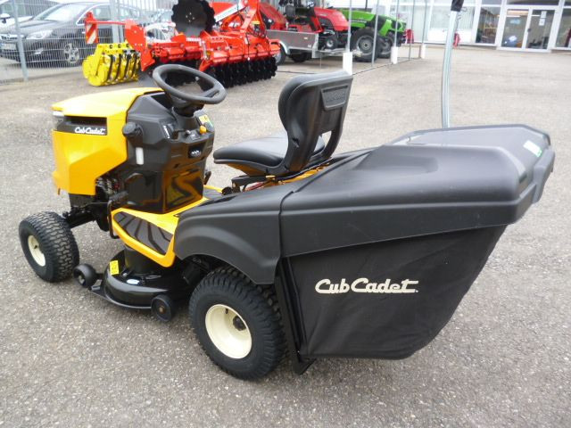 Минитрактор Cub Cadet XT1 OR95