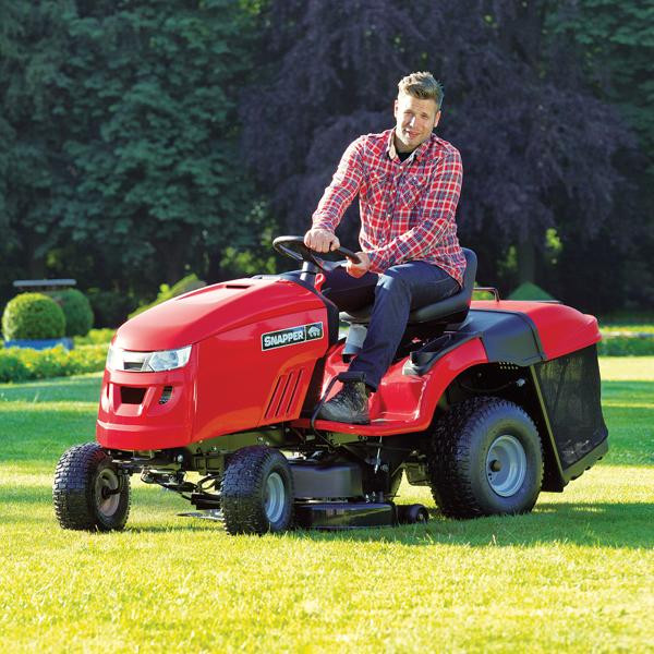 Садовый минитрактор Snapper ELT1838RDF 18 л.с.