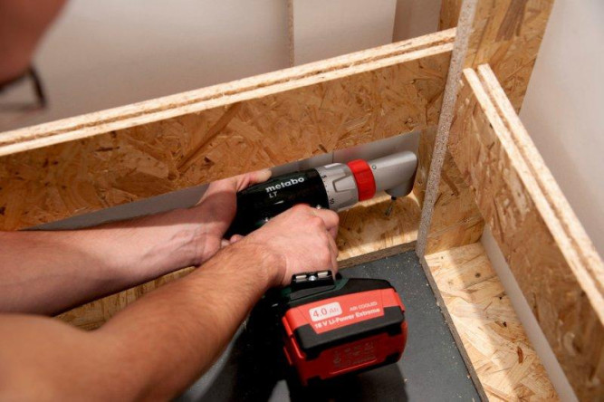 Аккумуляторная дрель-шуруповерт Metabo BS 18 LT Quick 602104500