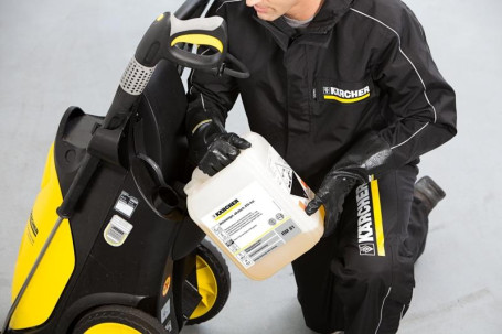 Профессиональное средство RM 81 концентрат для автомобилей, 10л Karcher 6.295-556.0
