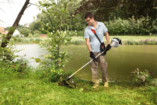 Бензокоса AL-KO BC 330 МT