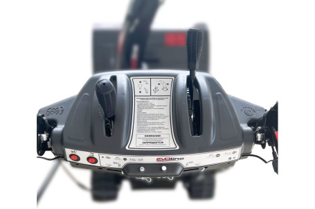Бензиновый снегоуборщик EVOline SBG 660 TE
