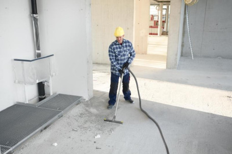 Пылесос влажной и сухой уборки Karcher NT 30/1 Tact Te L  1.148-211.0