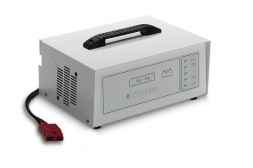 Зарядное устройство 24В Karcher для необслуживаемых батарей 6.654-130.0 180Ач  6.654-180.0