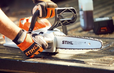 Аккумуляторная цепная пила STIHL MSA 140 C-BQ с AK 30 и AL 101