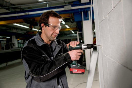 Аккумуляторная ударная дрель Metabo SB 18 LT 602103500