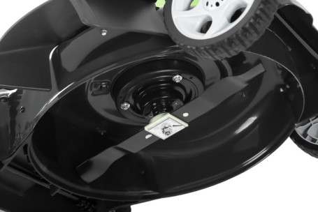 G-MAX 40V Аккумуляторная Газонокосилка 45 см G40LM45