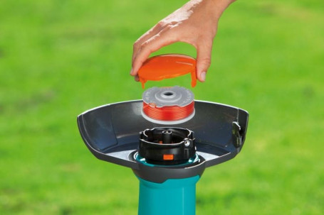 Триммер аккумуляторный GARDENA AccuCut 300 08844