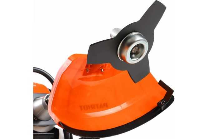 Бензиновая газонокосилка PATRIOT PT 525 (2 такт)