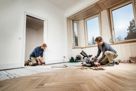 Аккумуляторная торцовочная пила Metabo KGS 18 LTX 216 619001660