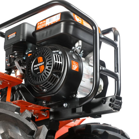 Мотоблок бензиновый ПАТРИОТ УРАЛ (колеса 19х7-8)