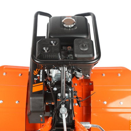 Мотоблок бензиновый ПАТРИОТ УРАЛ (колеса 19х7-8)