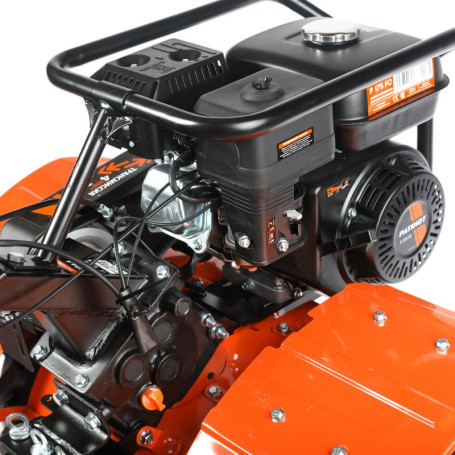 Мотоблок бензиновый ПАТРИОТ УРАЛ (колеса 19х7-8)