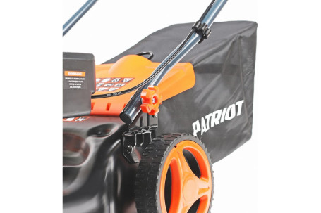 Бензиновая газонокосилка PATRIOT PT 400