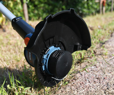 Триммер аккумуляторный SENIX GTX2-M-EU без акк и ЗУ