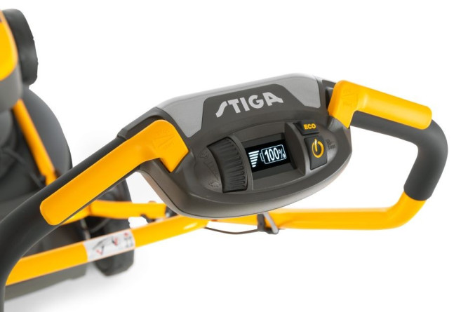 Аккумуляторная газонокосилка Stiga Multiclip 47 S DAE