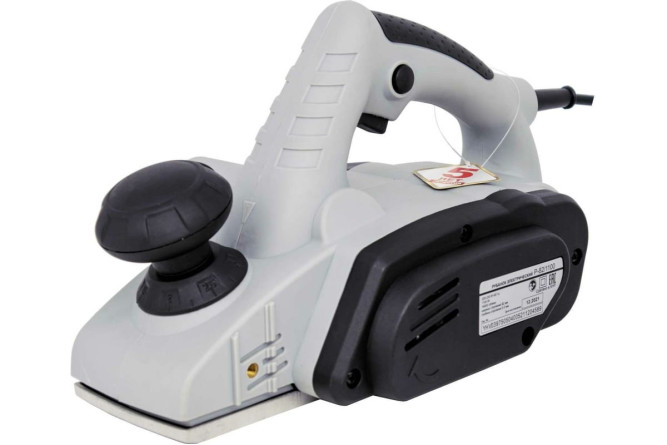 Рубанок электрический Ресанта Р-82/1100