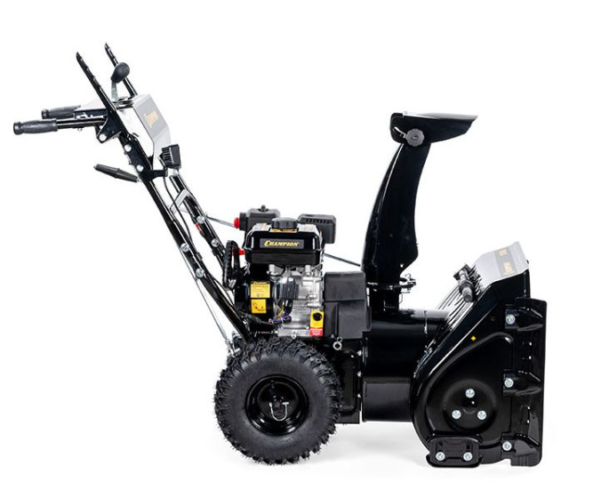 Снегоуборщик Champion ST663 в Санкт-Петербурге