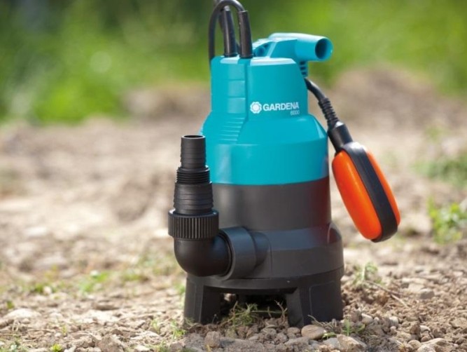 Насос дренажный для грязной воды GARDENA  6000 Classic 01790